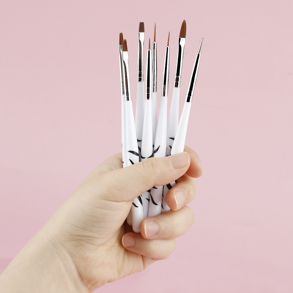 Nail Art Zebra Design - Zebra lidar com escova de unhas